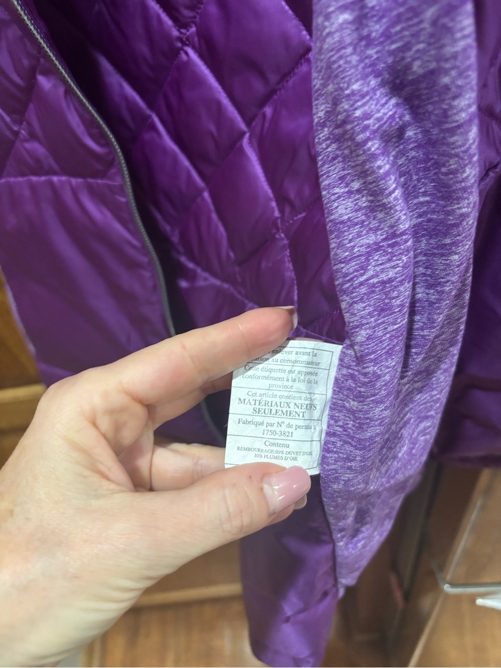 Women’s Lululemon Purple Quilted Sleeveless Vest size 4 - Picture 12 of 12